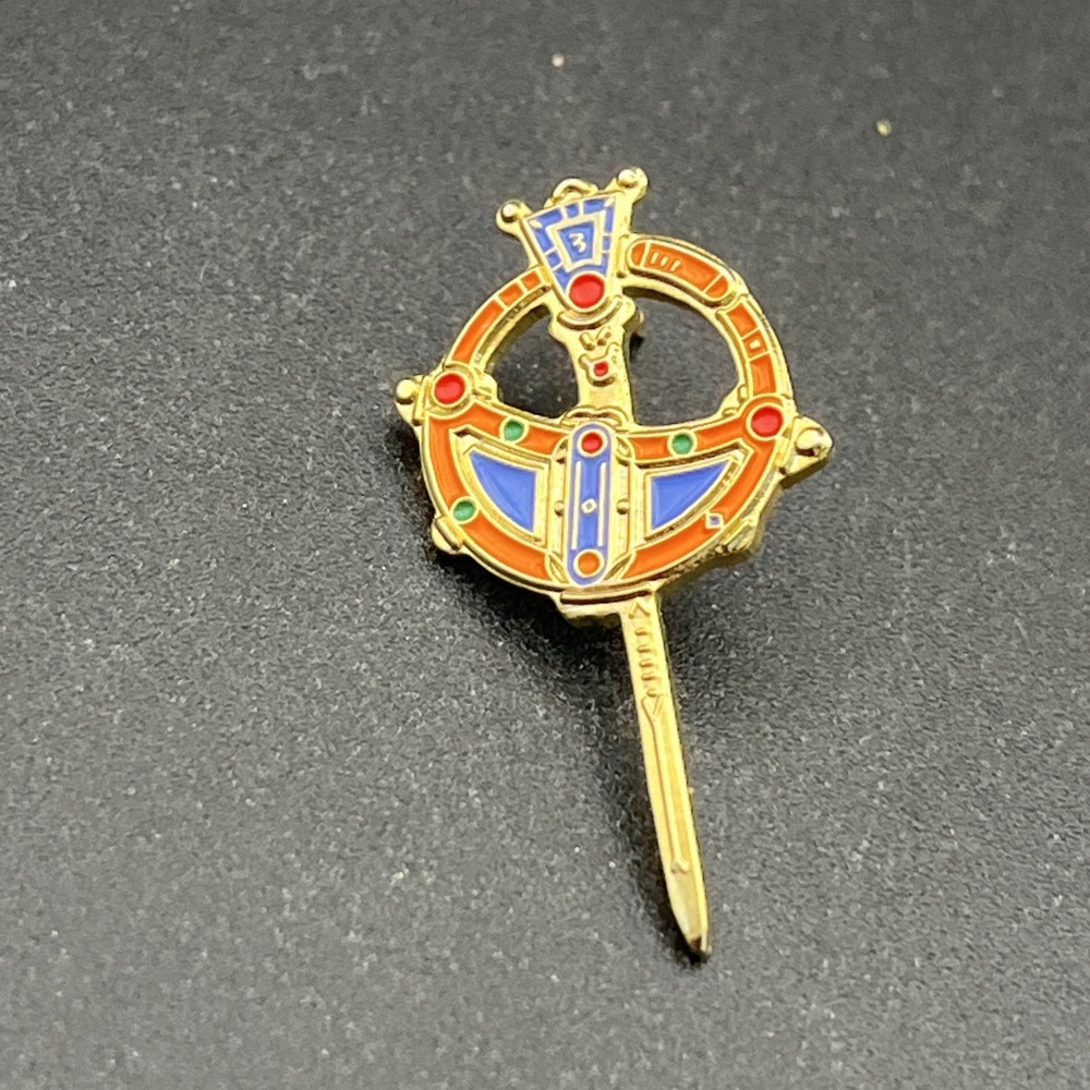 Vintage‎ John Hinde Limited Celtic Lapel Hat Pin